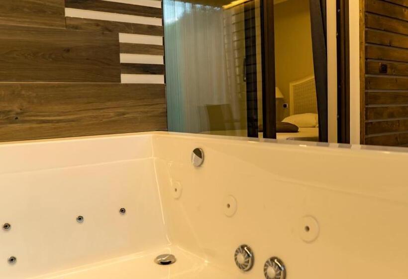 חדר סטנדרט עם ג'קוזי, Tenuta D'amore