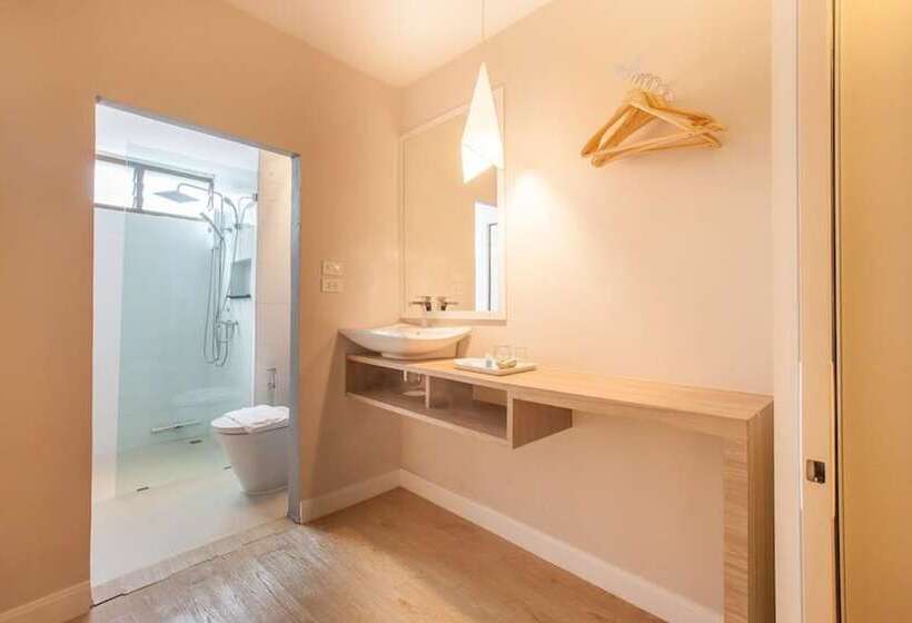 غرفة قياسية, The Bed Hatyai