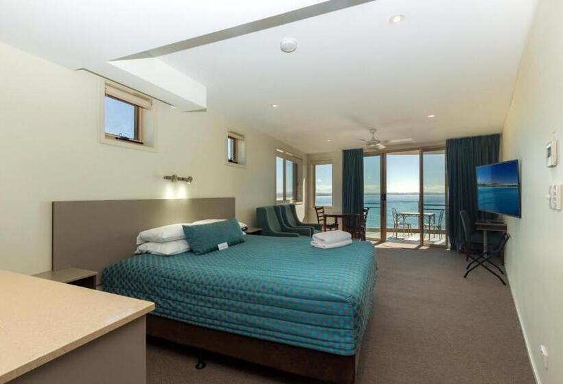 סוויטת סופריור, The Dorsal Boutique