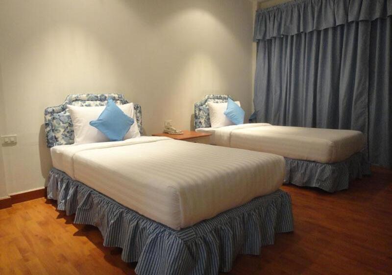 Номер Superior, Kensington English Garden Resort Khaoyai