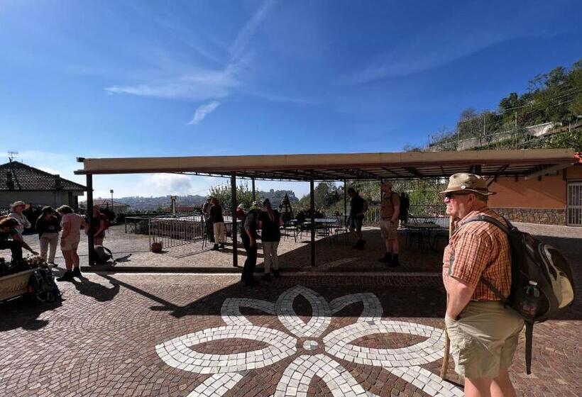 חדר דלוקס, Mamaral