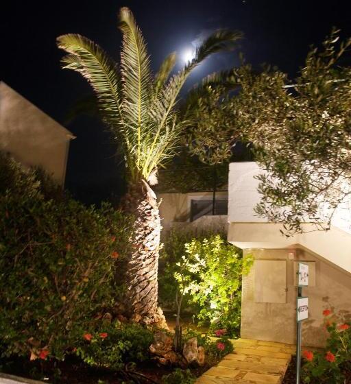 Студия Стандарт, Artemis Village Apartments & Studios