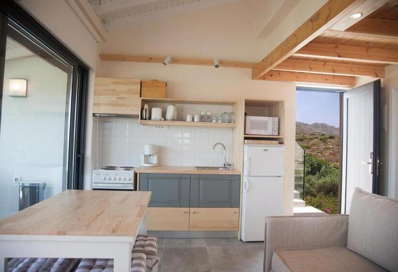 2 Bedrooms Suite Sea View, Artemis Village Apartments & Studios