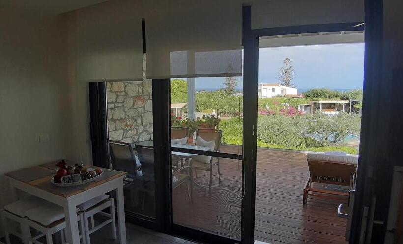 2 Bedroom Family Apartment Sea View, Artemis Village Apartments & Studios