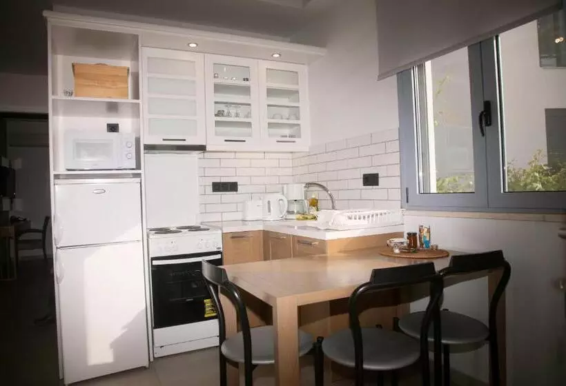 海の見える１ベッドルームアパートメント, Artemis Village Apartments & Studios