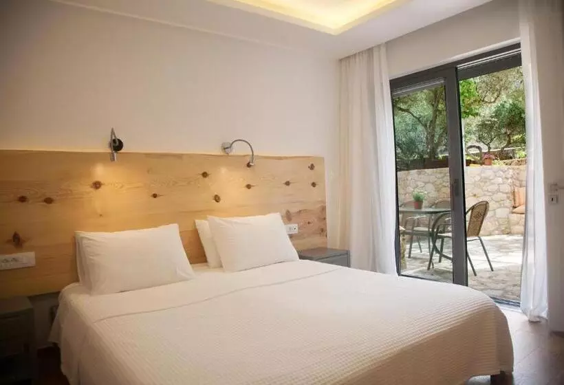 2 Bedrooms Family Apartment Garden View, Artemis Village Apartments & Studios