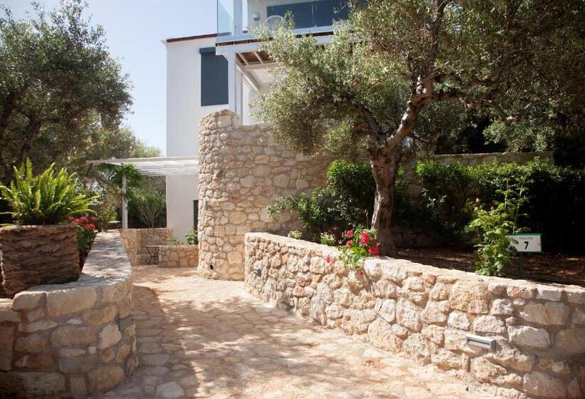 2 Bedrooms Family Apartment Garden View, Artemis Village Apartments & Studios