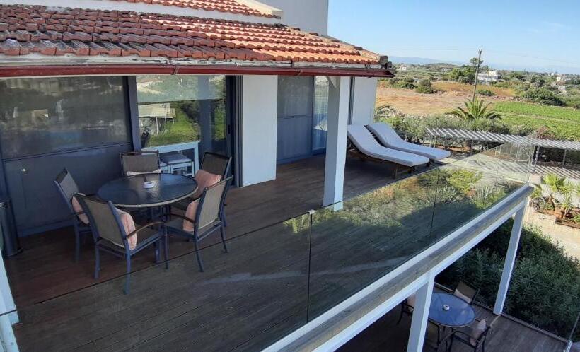 2 Bedrooms Suite Sea View, Artemis Village Apartments & Studios