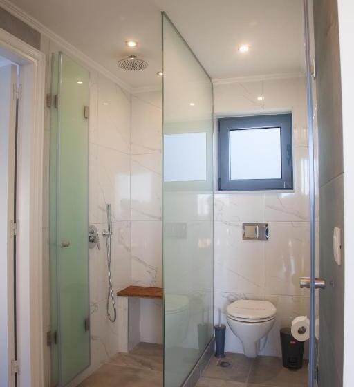 海景套房, Artemis Village Apartments & Studios