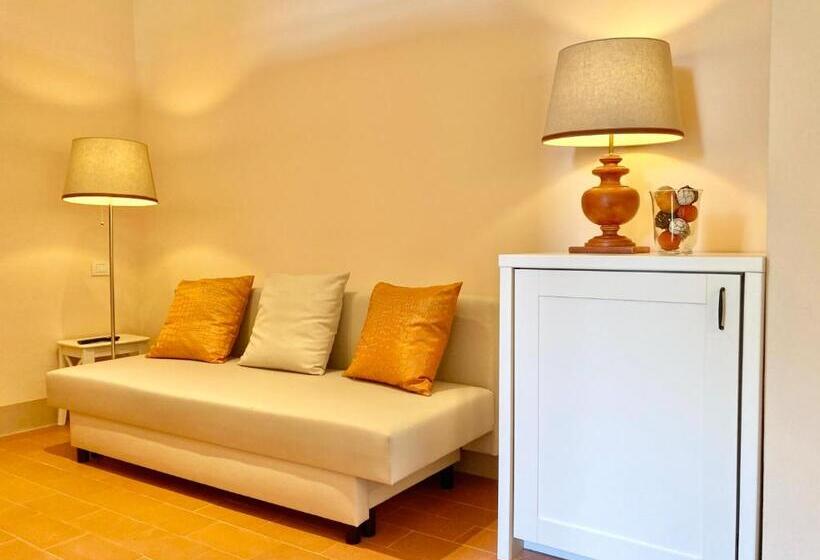 スーペリアスタジオ, B&b Borgo Di Pratavecchie