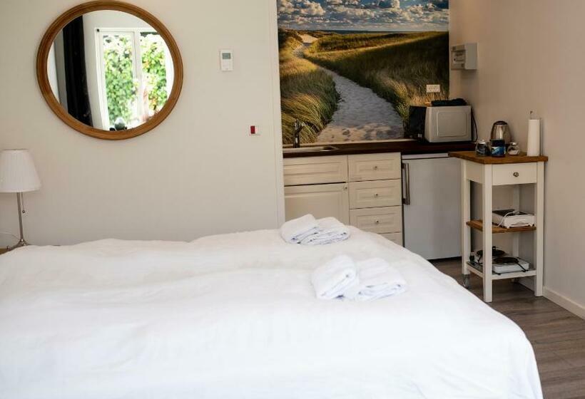 스탠다드 스튜디오, Engholmbb