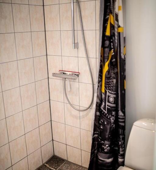 스탠다드 스튜디오, Engholmbb