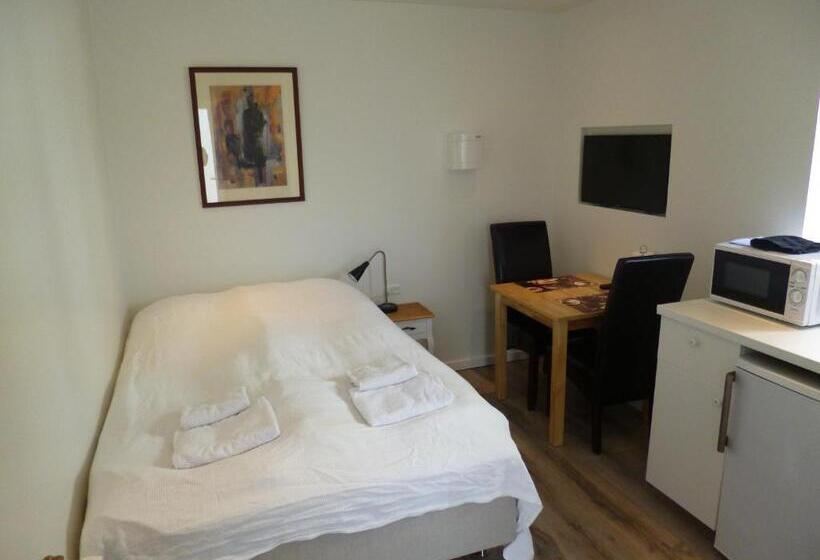 이코노미 스튜디오, Engholmbb