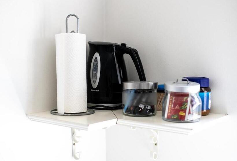 استوديو إقتصادى, Engholmbb