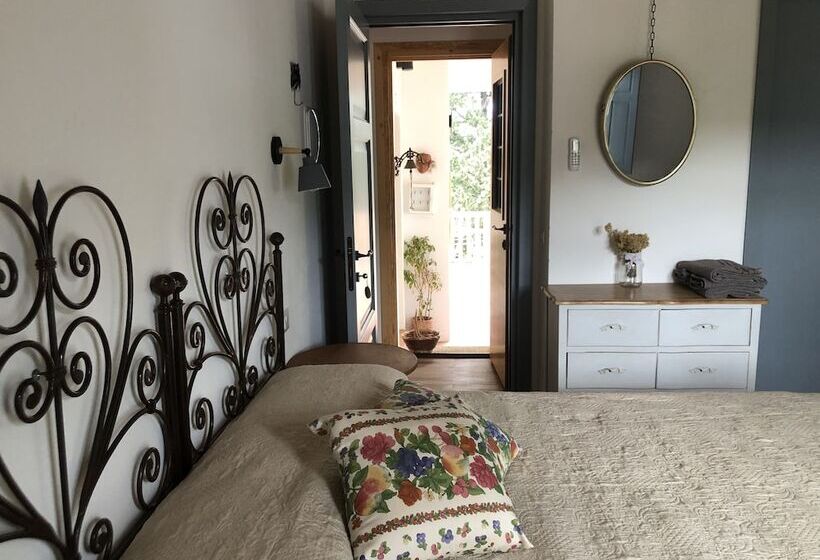 חדר רומנטי, La Casa Delle Fate