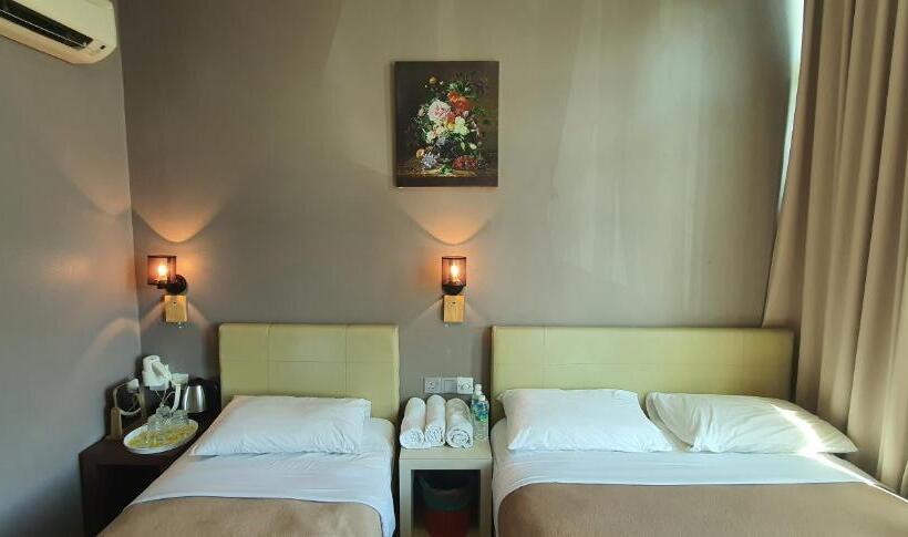 Quarto Triplo Deluxe, DS Hotel