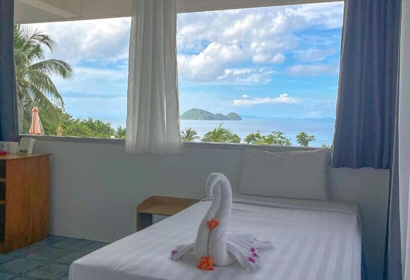 Triple Room Sea View, Golden Hill Resort
