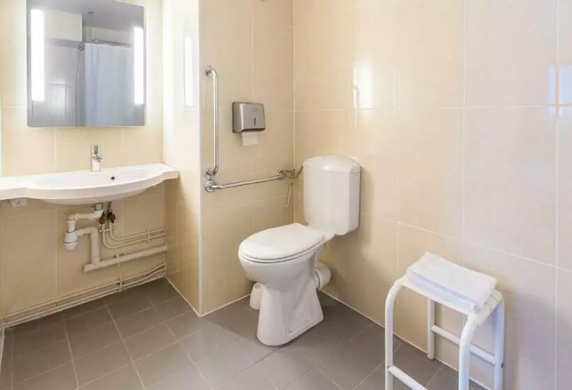 身障者適用スタンダードルーム, B&b Hotel Metz Jouy Aux Arches