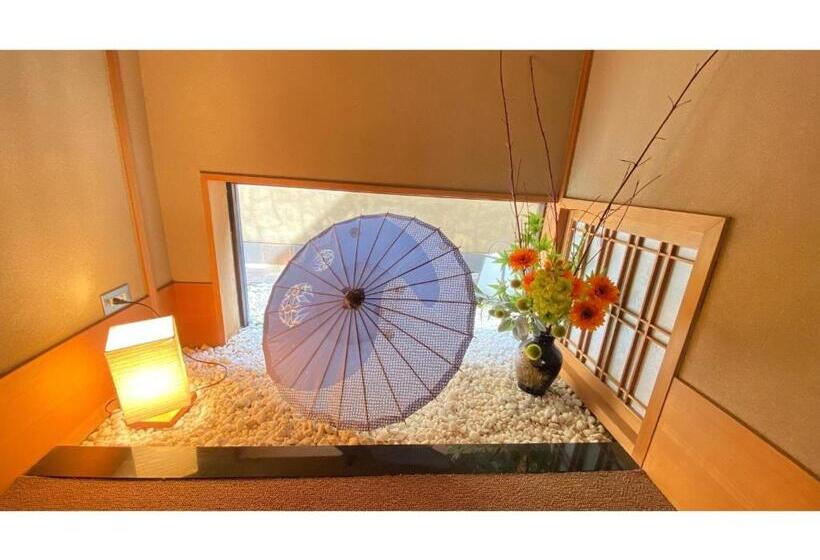 Студия Стандарт, Nishiura Grand Hotel Kikkei