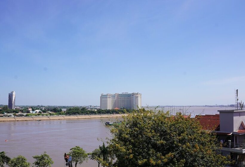 Люкс, Phuminh Hotel Riverside