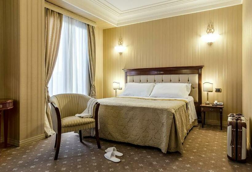 スタンダードルーム, Ristorante Paradise