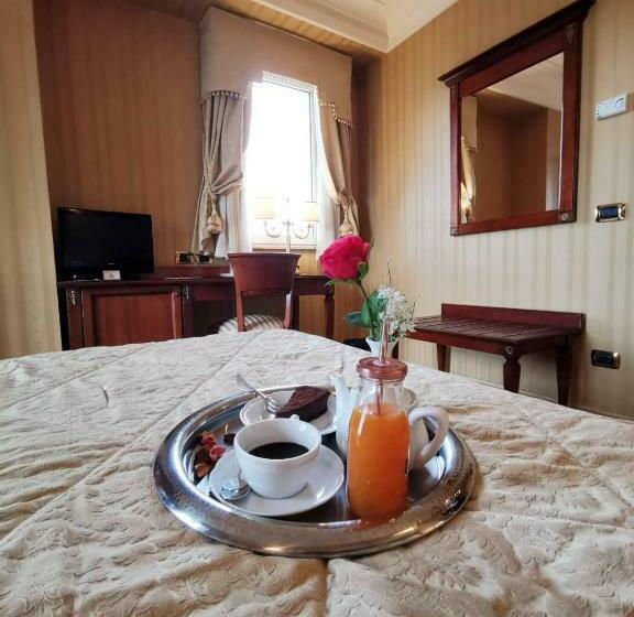 スタンダードルーム, Ristorante Paradise