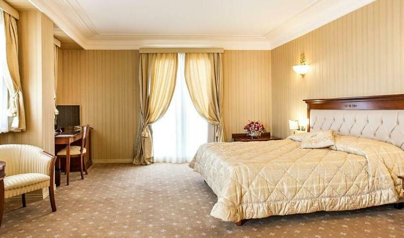 スタンダードルーム, Ristorante Paradise