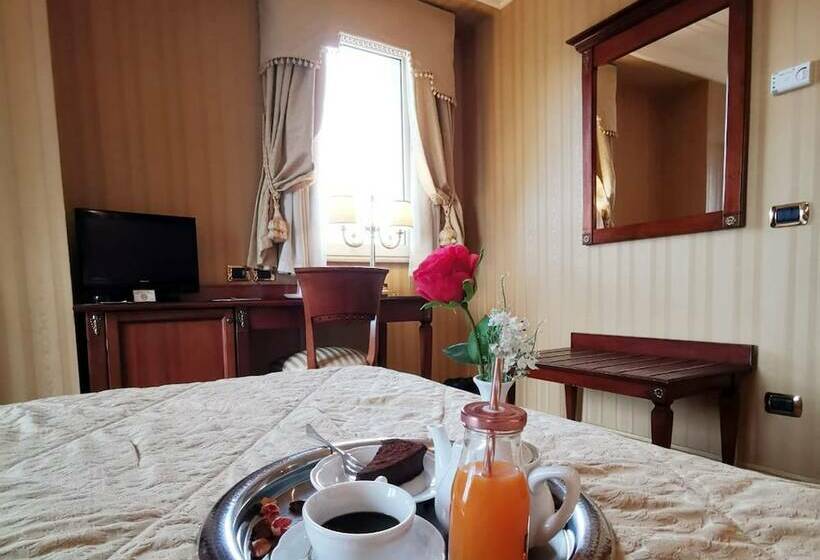 スタンダードルーム, Ristorante Paradise