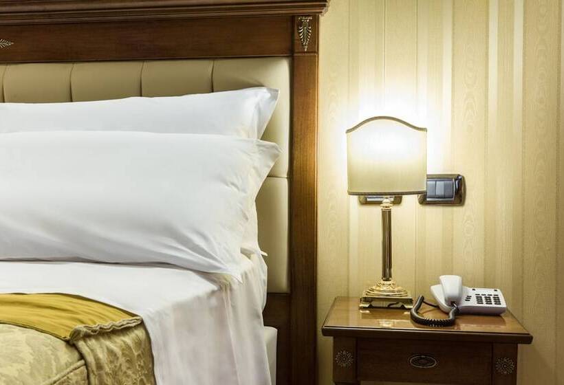 スタンダードルーム, Ristorante Paradise