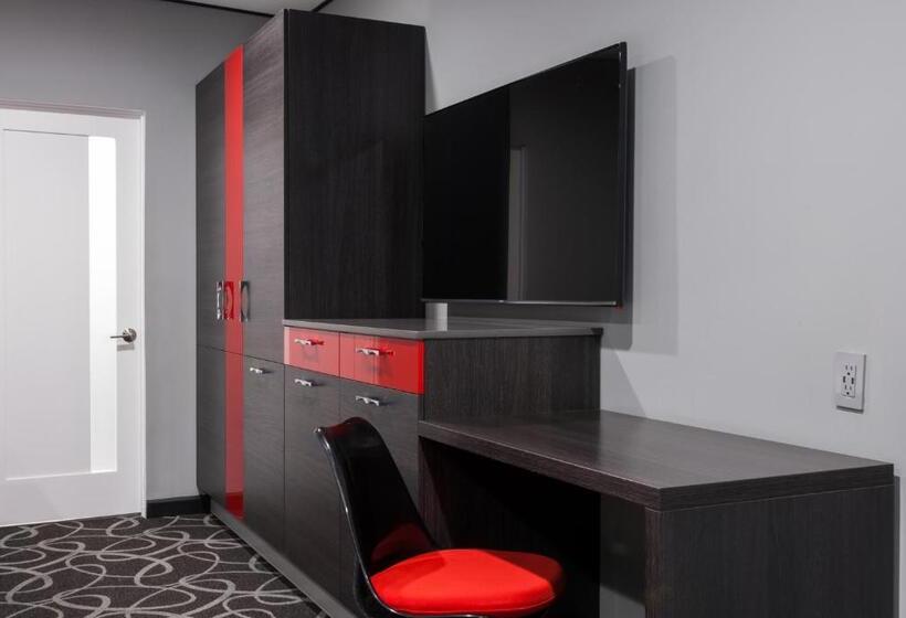 غرفة قياسية فردية, Astro Pasadena