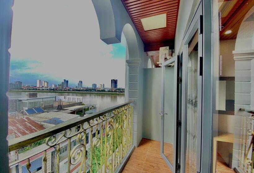 Номер Deluxe с Балконом, Phuminh Hotel Riverside