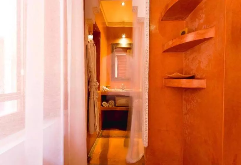 اتاق استاندارد, Riad Mazaya