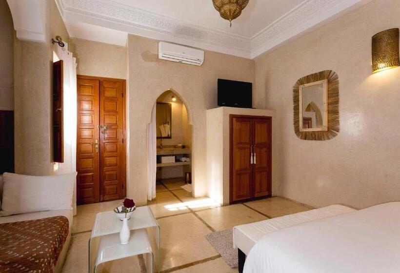 سوییت, Riad Mazaya