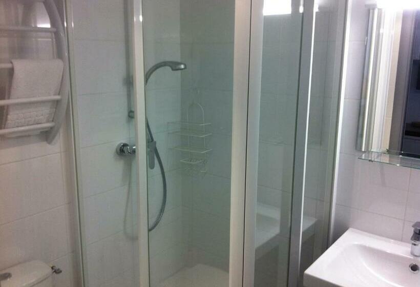 إستوديو قياسى, Vichy Résidencia