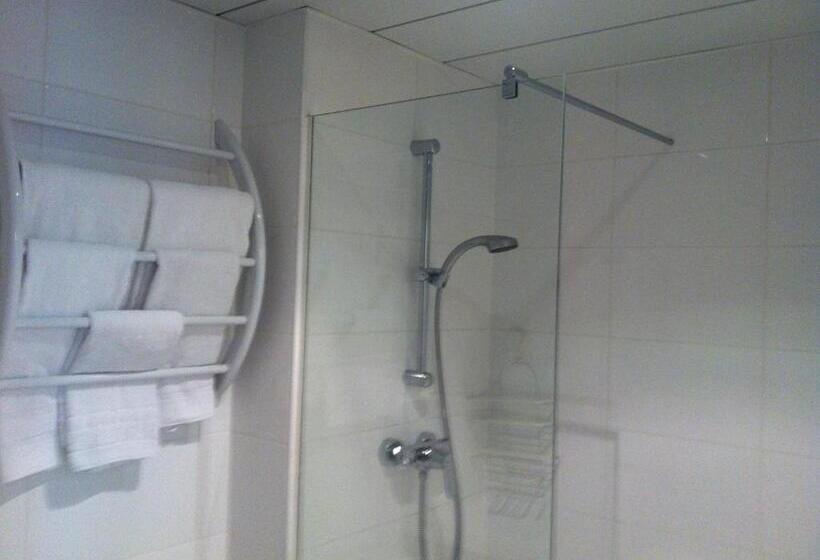 شقة غرفة واحدة, Vichy Résidencia