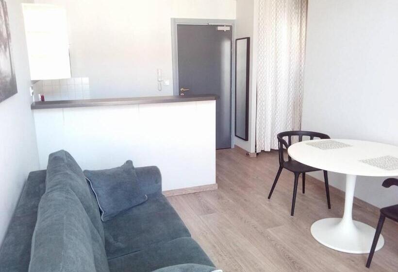 شقة غرفة واحدة, Vichy Résidencia