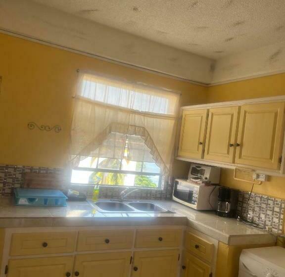 침실 2개 아파트, Aanola Villas