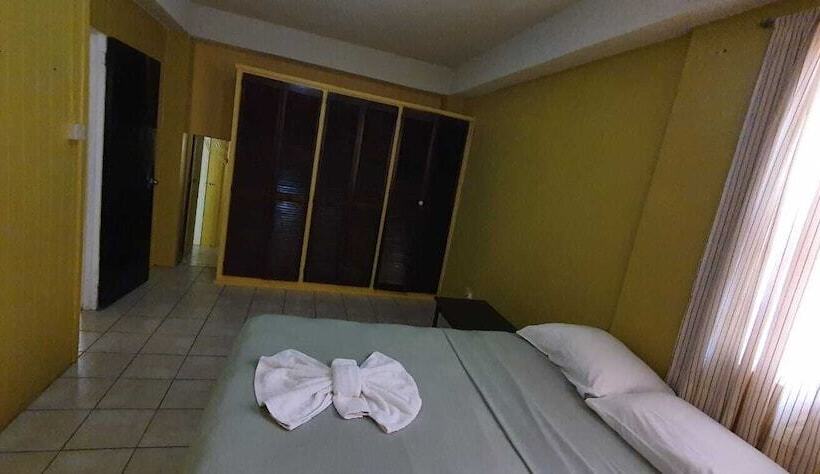 2 베드룸 컴포트 아파트, Aanola Villas