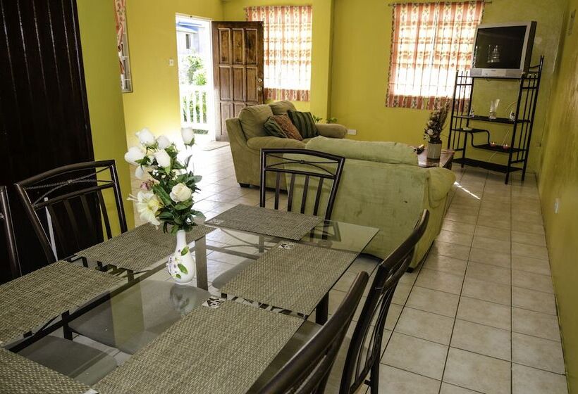 2 베드룸 컴포트 아파트, Aanola Villas