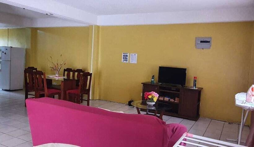 2 베드룸 컴포트 아파트, Aanola Villas