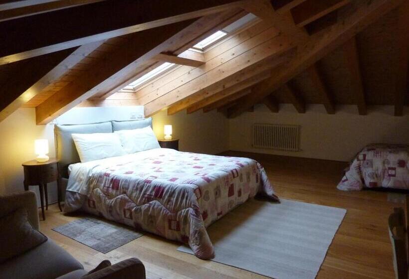 اتاق استاندارد چهار تخته, Ca' Gemma