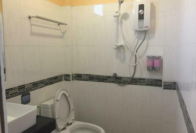 スタンダードルーム, Baan Suan Ta