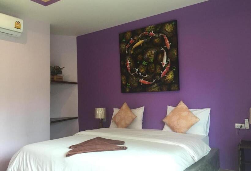 Номер Стандарт, Baan Suan Ta