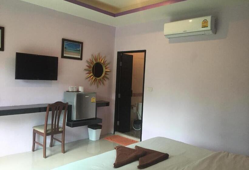 スタンダードルーム, Baan Suan Ta