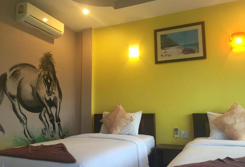 スーペリアールーム, Baan Suan Ta