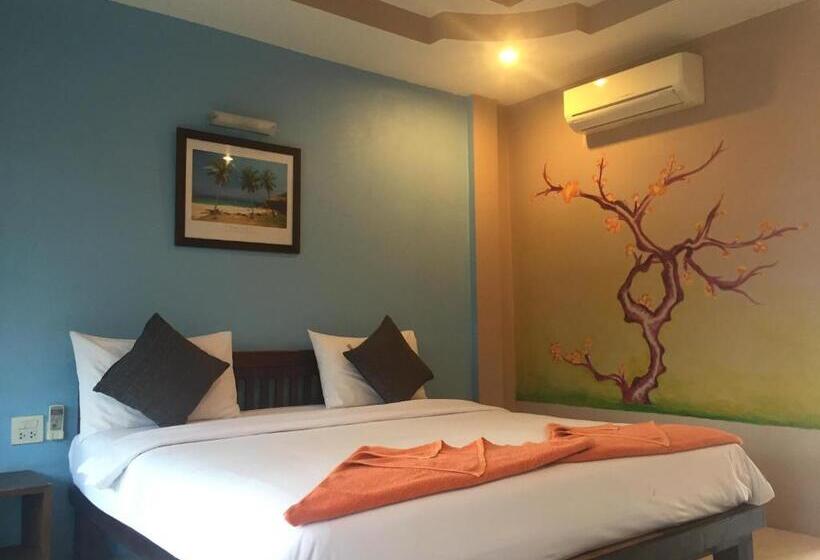 スーペリアールーム, Baan Suan Ta