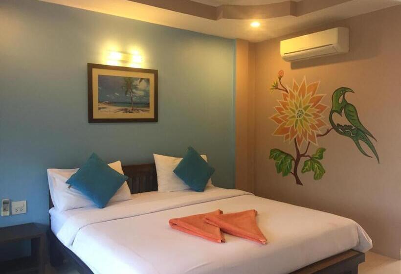 スーペリアールーム, Baan Suan Ta