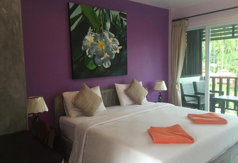 スーペリアールーム, Baan Suan Ta