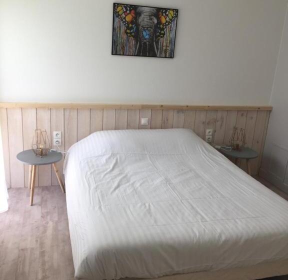 غرفة سوبيريور, De La Bonnheure