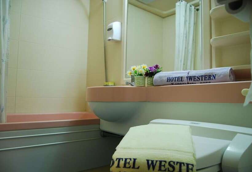 デラックスルーム, Gunsan Western